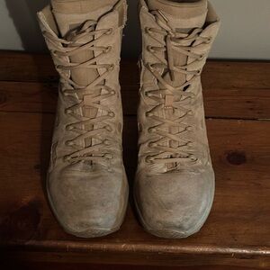 Reebok Rapid Response stealth tactical work boot (Desert tan)